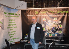 Ted van Heijningen (Growers for Growers) in de stand samen met Tuprotec. Growers for Growers is op zoek naar ervaren telers die hun teeltkennis op een veilige manier in het buitenland willen verspreiden.